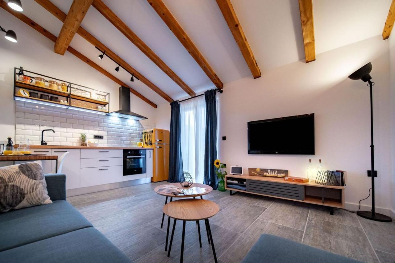 Novouredeni Apartman Marko Mundanije Dış mekan fotoğraf