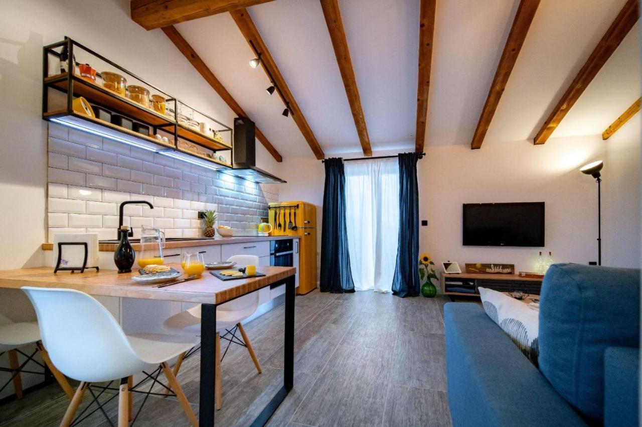 Novouredeni Apartman Marko Mundanije Dış mekan fotoğraf
